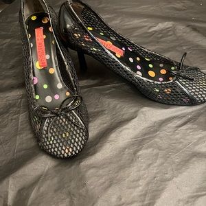 Black “fishnet” type heels